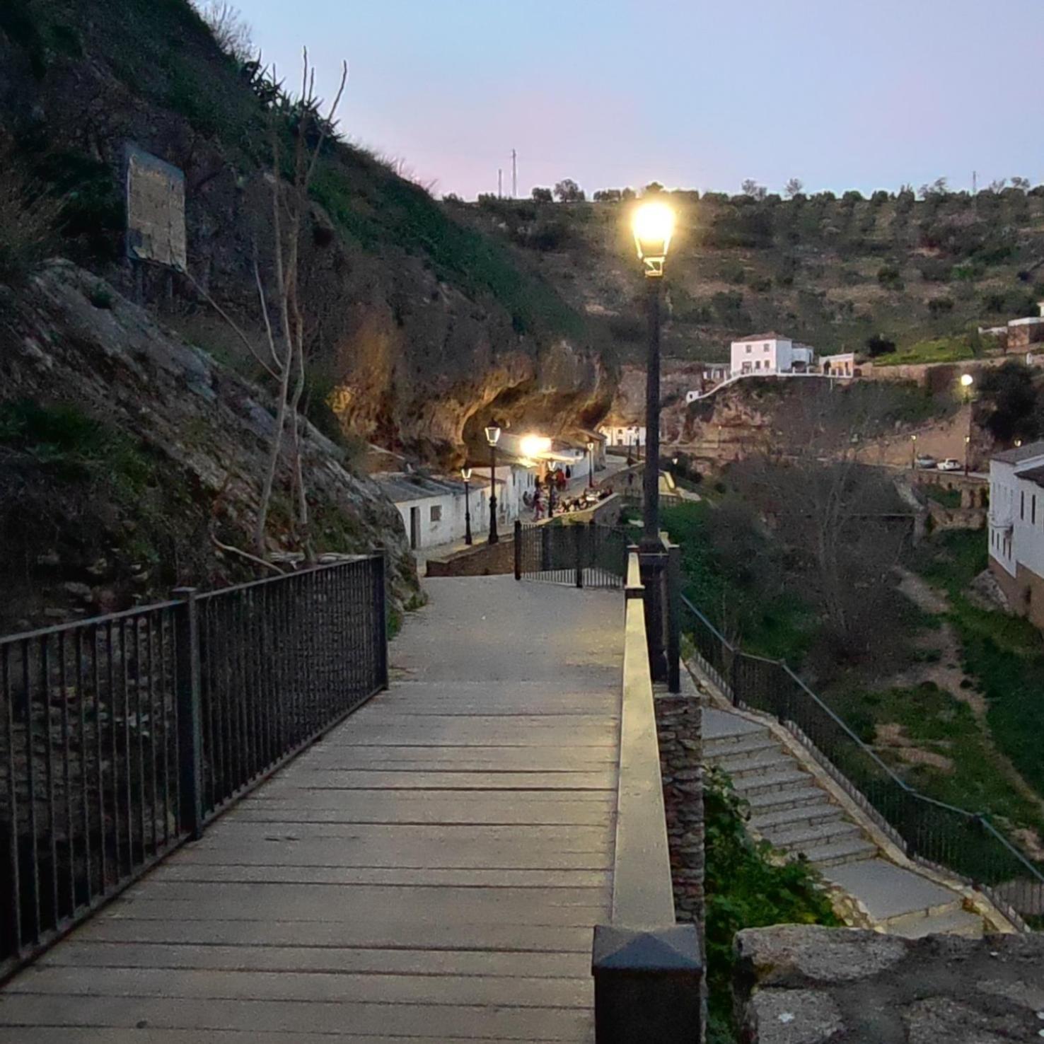 דירות Setenil De Las Bodegas La Medina Alta מראה חיצוני תמונה
